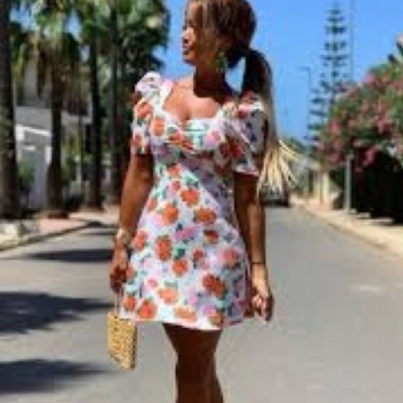 ZARA Floral Print Dress Puff Sleeves Size M - Picture 5 of 10